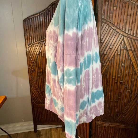 Tie-Dye Long Sleeve Sweatshirt - Picture 2 of 6
